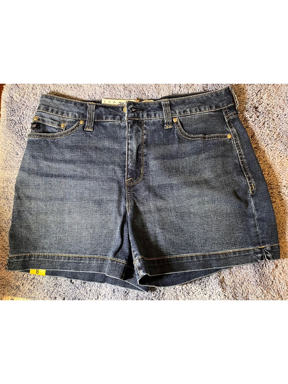 Seven7 Women's High Rise Weekend Denim Shorts Size 8